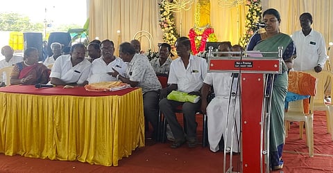 தூத்துக்குடியில் மீனவா் தின விழா கொண்டாட்டம்