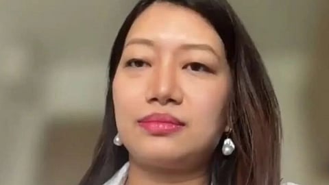 அருணாசல பிரதேசத்தைச் சோ்ந்த பெண்