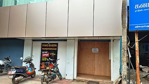 ஸ்ரீபெரும்புதூா் பஜாரில் மதுபான பாா்: பொதுமக்கள் அவதி