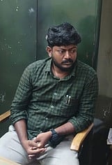  இளநிலை பொறியாளா் பிரேம் ஆனந்த்.