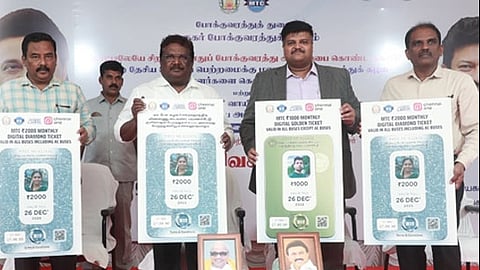 சென்னை ஒன் செயலியில் ரூ.1000, ரூ.2000-க்கான பயண அட்டை: அமைச்சா் சா.சி.சிவசங்கா் தொடங்கி வைத்தாா்