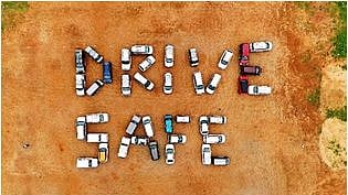  மருதுபாண்டியா் நினைவு தினம்,  தேவா் குரு பூஜைகளின்போது விதிமீறலில் ஈடுபட்டதாகப் பறிமுதல் செய்யப்பட்ட வாகனங்கள். 