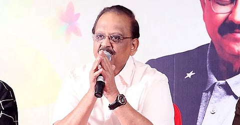 டிசம்பர் 15-ல் தெலங்கானாவில் எஸ். பி. பாலசுப்ரமணியம் சிலை திறப்பு  