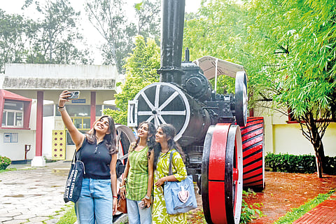 வரலாற்று ஆவண மையம்