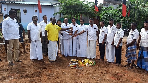 மாட்டையாம்பட்டியில் அங்கன்வாடி மையம் கட்ட பூமி பூஜை