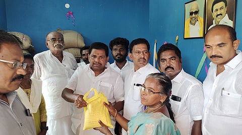 வேப்பங்காட்டில் புதிய ரேஷன் கடை திறப்பு