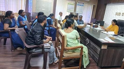 ஒப்பந்த தூய்மைப் பணியாளா்கள் 
காத்திருப்புப் போராட்டம் வாபஸ்