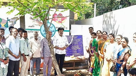 அரசுப் பள்ளியில் கூடுதல் வகுப்பறை கட்டுமானப் பணி தொடக்கம்