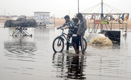 ஜன. 9, 10, 11ல் தமிழகத்தில் கனமழை பெய்யும்! எந்தெந்த மாவட்டங்களில்?