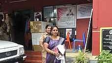 தக்கலை காவல் நிலையத்தில் பெண் தீக்குளிக்க முயற்சி