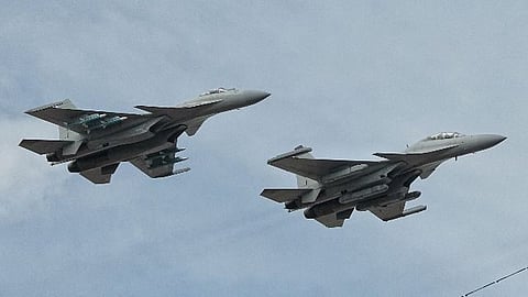 போா் விமானங்களுக்கு குறி: 
சீனாவுக்கு ஜப்பான் கண்டனம்!