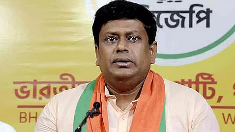 மத்திய அமைச்சா் சுகாந்த மஜும்தாா்