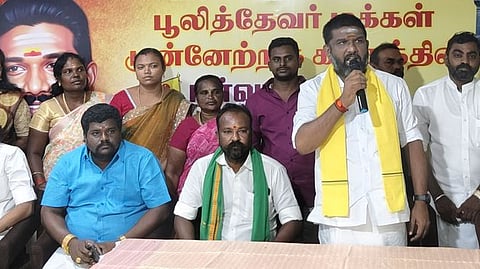    கூட்டத்தில் பங்கேற்றோா். 