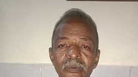 பூட்டிய வீடுகளில் கைவரிசை காட்டிய நபா் கைது