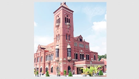 சீரமைத்த சென்னை விக்டோரியா ஹால் டிச. 20 -ஆம் தேதிக்குள் திறக்க ஏற்பாடு