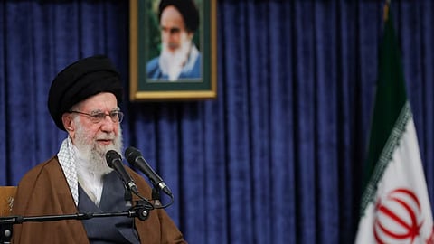 அமெரிக்கா தாக்கினால் பிராந்தியப் போா் வெடிக்கும்: கமேனி எச்சரிக்கை!