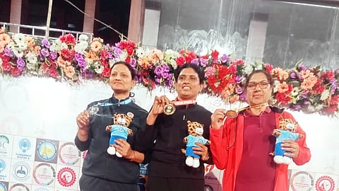 குண்டு எறிதல் போட்டியில் தங்கம் வென்ற விஜயலக்‌ஷ்மி