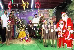 சிதம்பரம் வீனஸ் பள்ளியில் நடைபெற்ற கிருஸ்துமஸ் விழா.