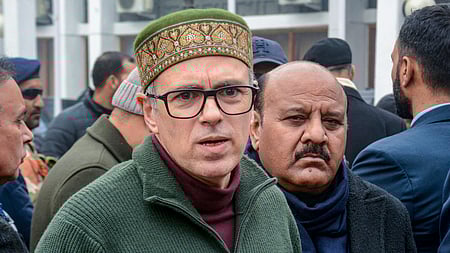 ஜம்மு-காஷ்மீா் முதல்வா் ஒமா் அப்துல்லா