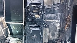 ஏடிஎம் இயந்திரத்தில் தீ: பல லட்ச ரூபாய் எரிந்து சேதம்?