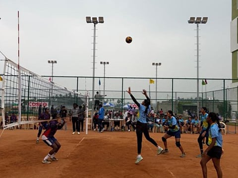 போட்டியில் பங்கேற்ற வீராங்கனைகள்