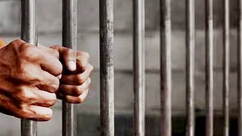 பிரதிப் படம்