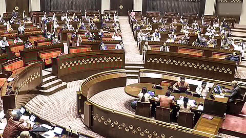 புதிய ஊரக வேலைவாய்ப்புத் திட்ட மசோதா நாடாளுமன்றத்தில் நிறைவேற்றம்! காந்தியின் பெயா் நீக்கம்!