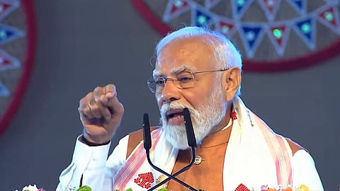 அஸ்சாமில் மோடி