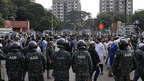 வங்கதேசம்: சிட்டகாங்கில் இந்திய விசா விண்ணப்ப மையம் மூடல்!