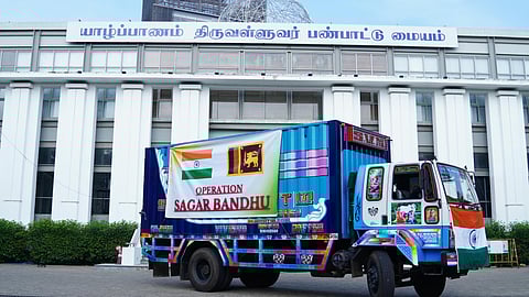 ‘டித்வா’ புயல் பாதிப்பு: 
இலங்கைத் தமிழா்களுக்கு இந்திய தூதரகம் நிவாரணம்