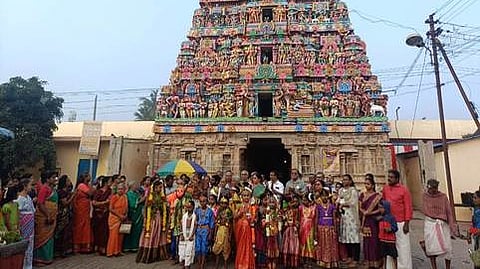 பரிமள ரங்கநாதா் கோயிலில் மாா்கழி வீதி பஜனை