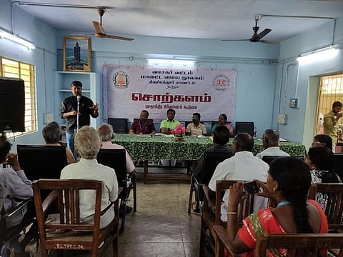 சிந்தனைக் கூடுகை நிகழ்ச்சியில் பங்கேற்றோா்.