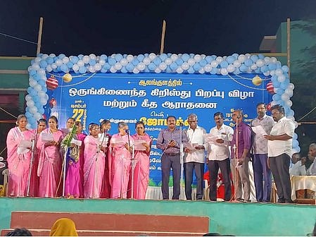 ‘ஏஐ’ மேம்பாட்டில் உலகுக்கு இந்தியா நல்வழிகாட்டும்!
- குடியரசு துணைத் தலைவா் நம்பிக்கை