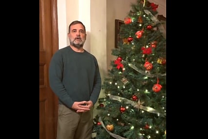  Rahul Gandhi sends wishes for christmas