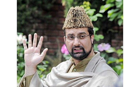 மிா்வைஸ் உமா் ஃபரூக்.