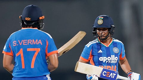 4-வது டி20: இந்தியா பேட்டிங்; வெற்றி தொடருமா?