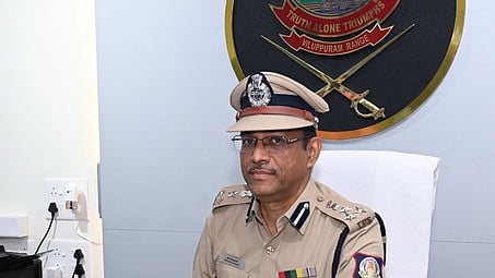 டி.ஐ.ஜி.யாக பொறுப்பேற்ற அர.அருளரசு