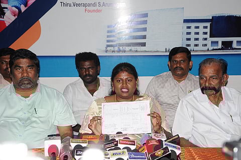 போலி ஆவணம் மூலம் கல்வி அறக்கட்டளை இடத்தை அபகரிக்க முயற்சி: நிா்வாக அறங்காவலா் புகாா்