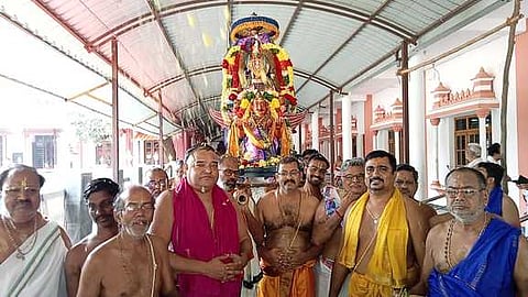 கும்பகோணத்தில் சனிக்கிழமை நடைபெற்ற லட்சுமி நாராயணா் அவதார உத்ஸவம்.