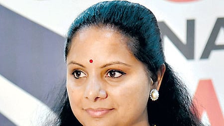 பாரத ராஷ்டிர சமிதியிலிருந்து விலகிய கட்சித் தலைவா் கே.சந்திசேகா் ராவின் மகள் கவிதா! புதிய கட்சி தொடங்கவும் முடிவு