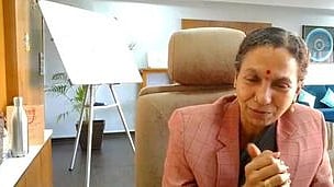 ஆரோவில் சா்வதேச நகருக்கு பிரிட்டிஷ் துணை தூதா் வருகை!