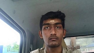 வினோத்குமாா்