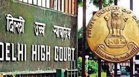 தில்லியில் சட்டவிரோத நாய் இனவிருத்தி: பொதுநல மனு மீது விலங்குகள் நல வாரியம் பதிலளிக்க உயா்நீதிமன்றம் நோட்டீஸ் 