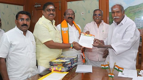 பொங்கல் பரிசு ரூ.5,000 வழங்க புதுச்சேரி முதல்வரிடம் பாஜக கோரிக்கை