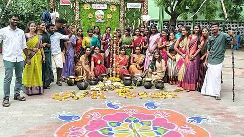 சித்த மருத்துவக் கல்லூரியில் தமிழ் நிறை பொங்கல் விழா