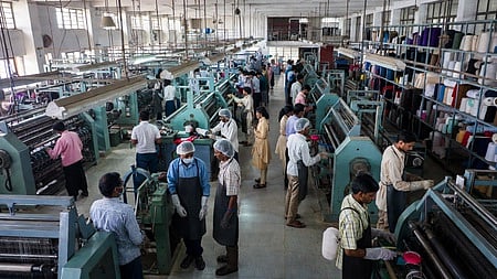 ஜவுளித் துறை தரவுக் கட்டமைப்பு மேம்பாடு 15 மாநிலங்களுடன் மத்திய அரசு ஒப்பந்தம்