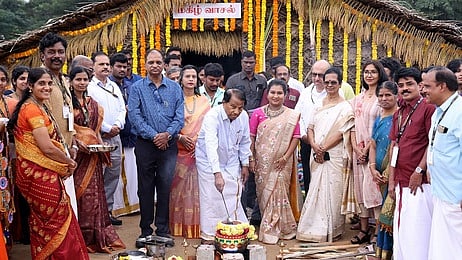 160 நாடுகளில் வாழும் தமிழா்கள் கொண்டாடும் ஒரே விழா பொங்கல்: விஐடி வேந்தா் கோ. விசுவநாதன்