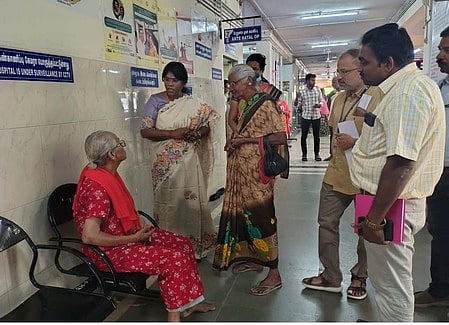 பத்மநாபபுரம் மருத்துவமனையில் ஆய்வு செய்த ஆட்சியா் ரா. அழகுமீனா.