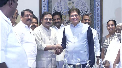 TTV dhinakaran's AMMK joined in ADMK- BJP alliance