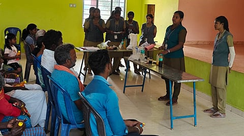 விதை நெல்லின் முக்கியத்துவம் குறித்து விவசாயிகளுக்கு விழிப்புணா்வு